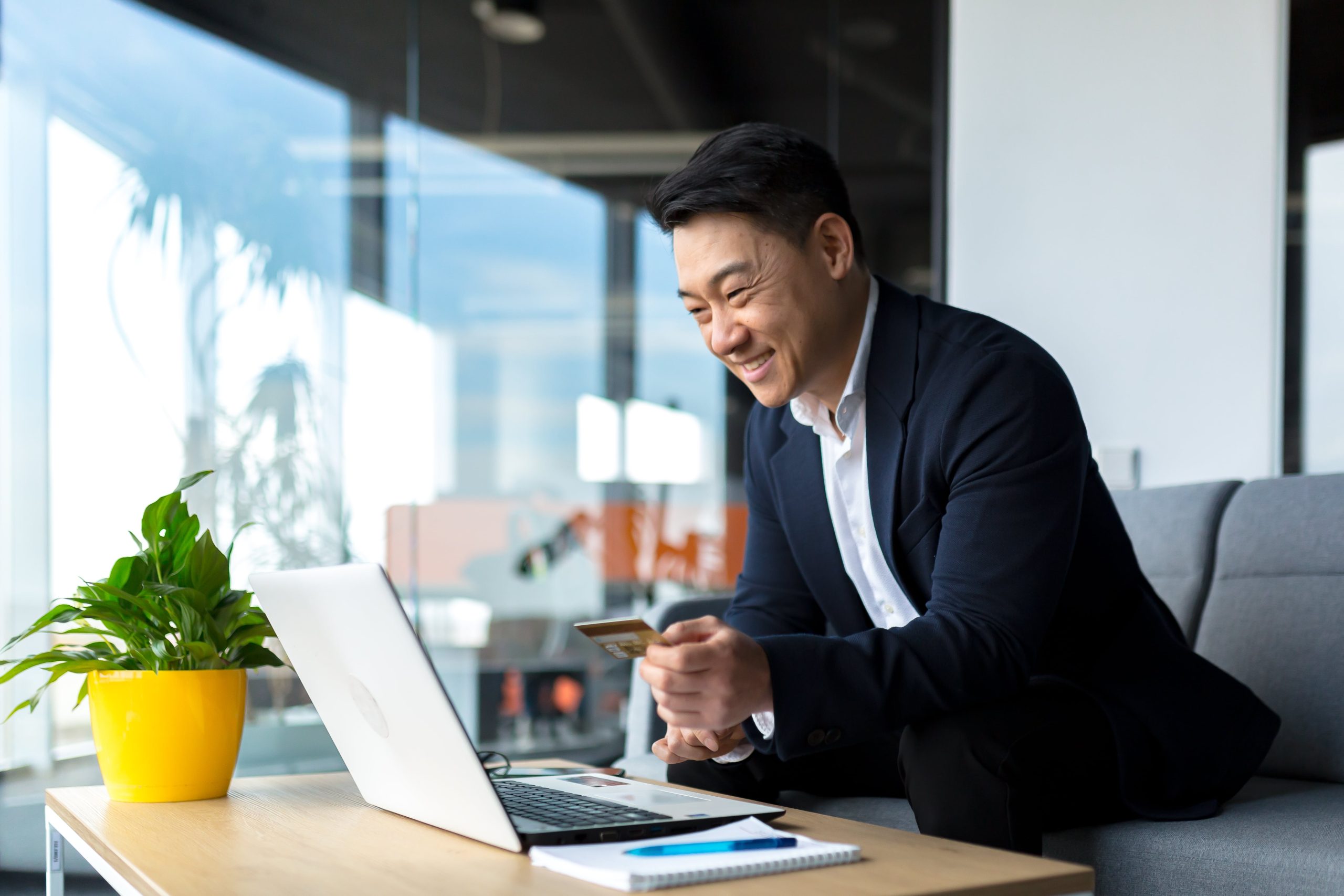 Improving customer payment experience to achieve business growth for Microsoft CSPs