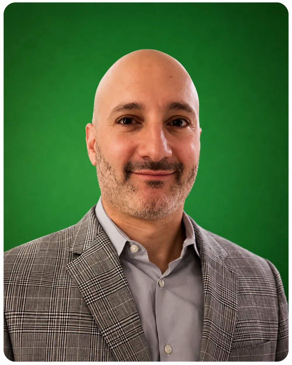 Daniel Perruzzo, Director of Sales, Neway Technologies